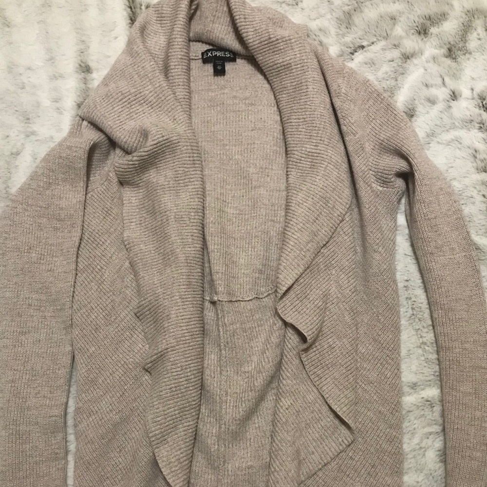 Express Open Cardigan